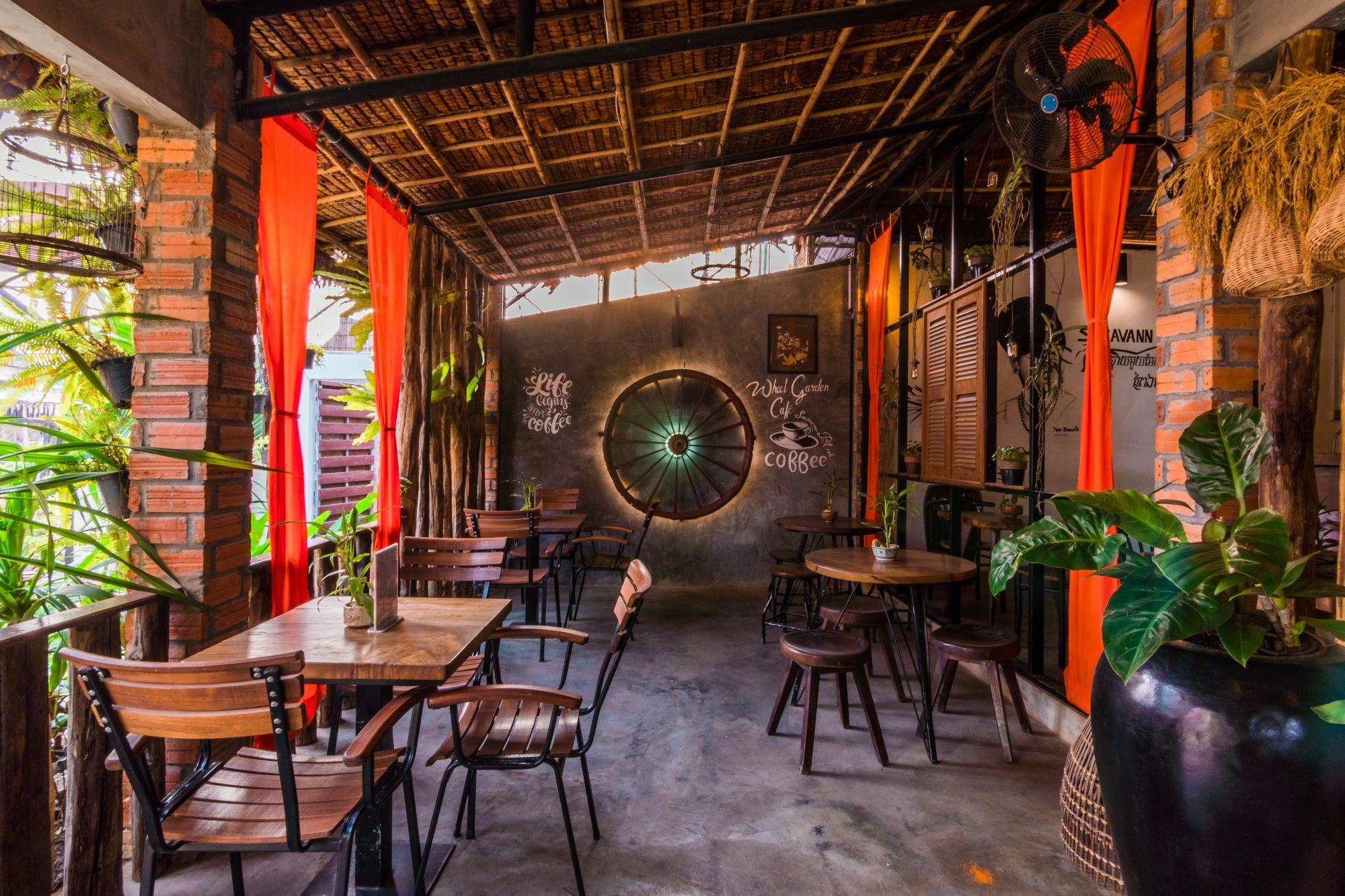Wheel Garden Residence Siem Reap Bagian luar foto